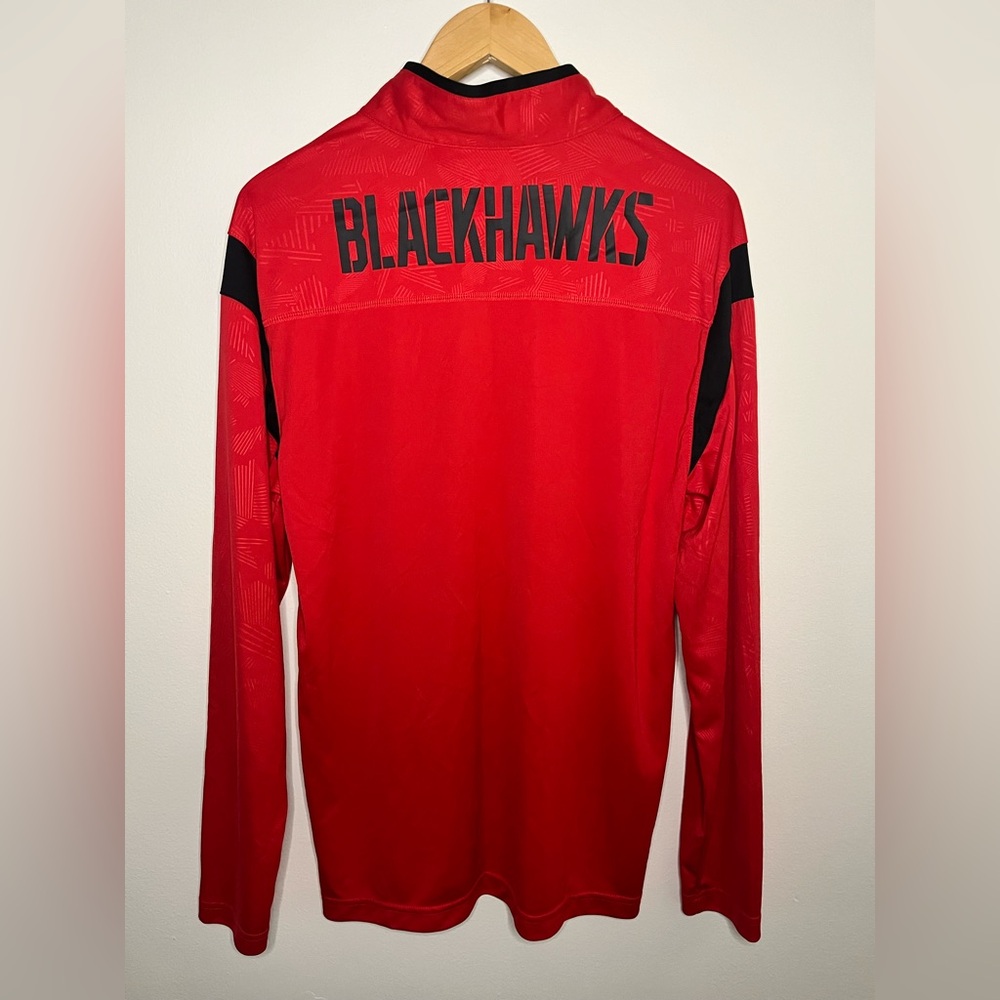 Chicago Blackhawks Fanatics Lightweight Quarter Zip - Picture 2 of 5